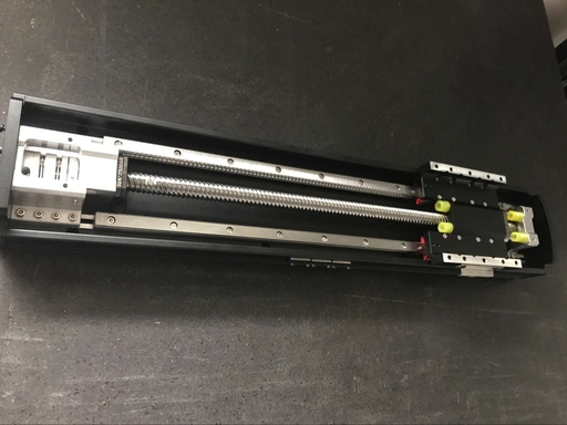 精准守护・高效赋能 —— 欧姆龙光电传感器在电动滑台的核心作用